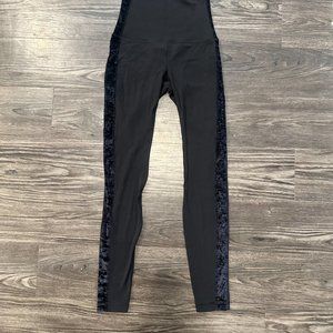 Lululemon Align Leggings - High Waisted w/ Black Velvet on side